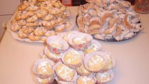 Курабье, ванильные рожки. Маринкины творинки. Всем МИРА и Добра!