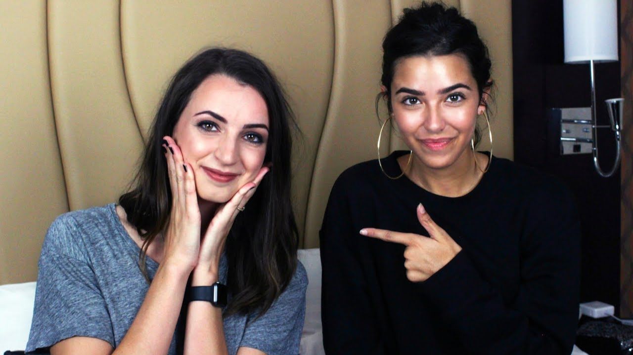ASMR Doing Gibi ASMR's Makeup (Face brushing, Tapping, Makeup Application...) смотреть онлайн