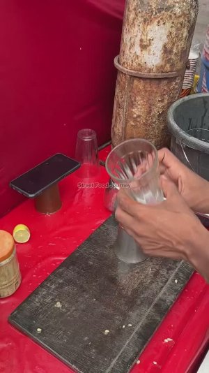 Ну ХОТЬ руки помыл, но есть нюанс.....