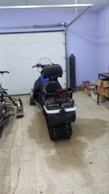 Выдача Нового Снегохода в Пермь / Еще Один Сталкер летит к Заказчику смотреть онлайн