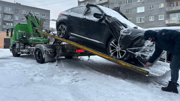 BMW в пакетике. Что случилось с Х6?