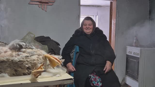 у меня сегодня сестра в помошниках/ забили 4 тушки/ собираю посылки смотреть онлайн