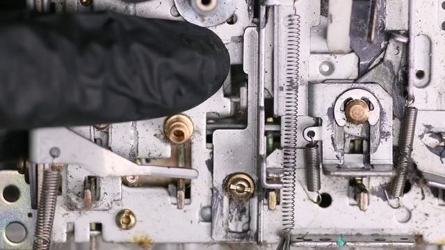 Реставрация магнитолы Interfunk 1989 года выпуска смотреть онлайн