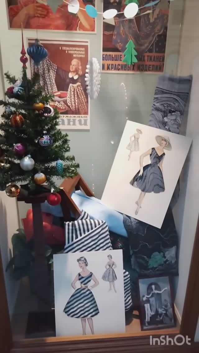 Советские новогодние витрины в ГУМЕ на Красной площади