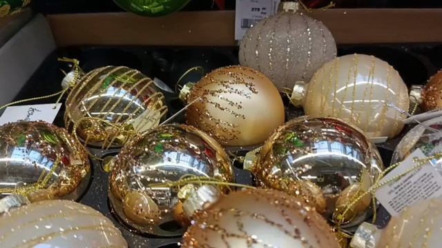 #игрушуи на ёлку сколько их много#большой выбор смотреть онлайн