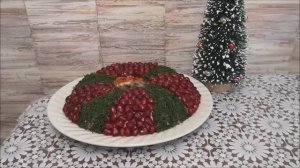 Салат на Новый Год .ГРАНАТОВЫЙ БРАСЛЕТ по НОВОМУ со скумбрией.Красивый салат на новогодний стол