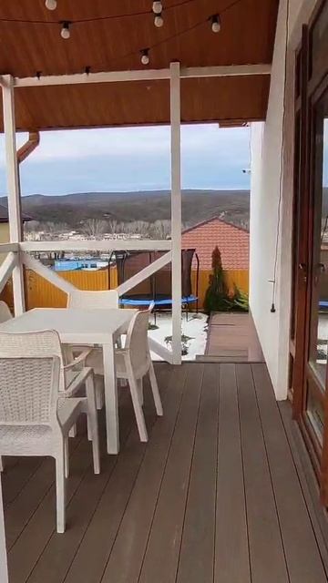 Дом с бассейном на море смотреть онлайн