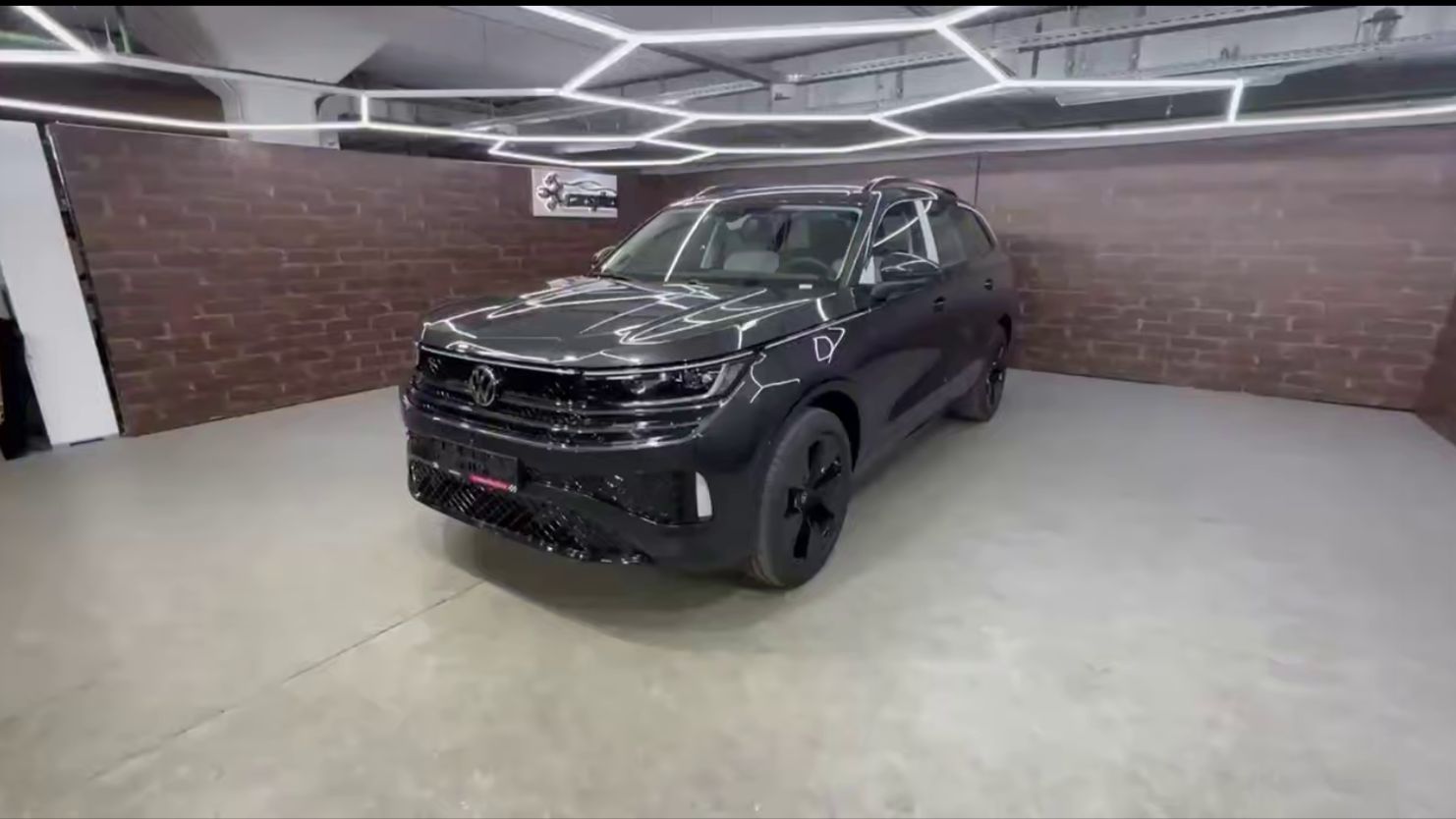 В наличии 🚘Volkswagen Tavendor Shadow Line смотреть онлайн