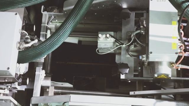 Машина fastBooklet для изготовления книг LayFlat в твердом переплете и мягкой обложке