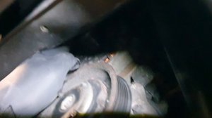 Шум шкива компрессоракондиционера Kia Sorento XM FL G4KJ GDI.mp4