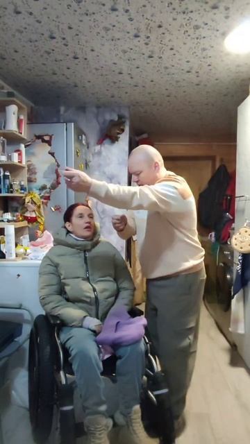 Просыпаемся, улыбаемся и собираемся в город 🥰 #проснулисьулыбнулись #едемвгород смотреть онлайн