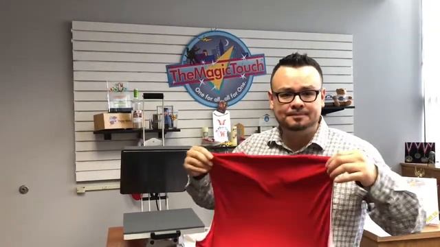 Как декорировать темную полиэстеровую футболку с помощью термотрансферной бумаги WoW 7.8