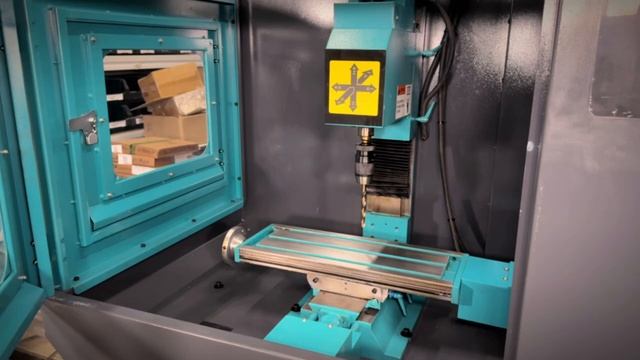 Фрезерный станок с ЧПУ AURA FM-20 CNC смотреть онлайн