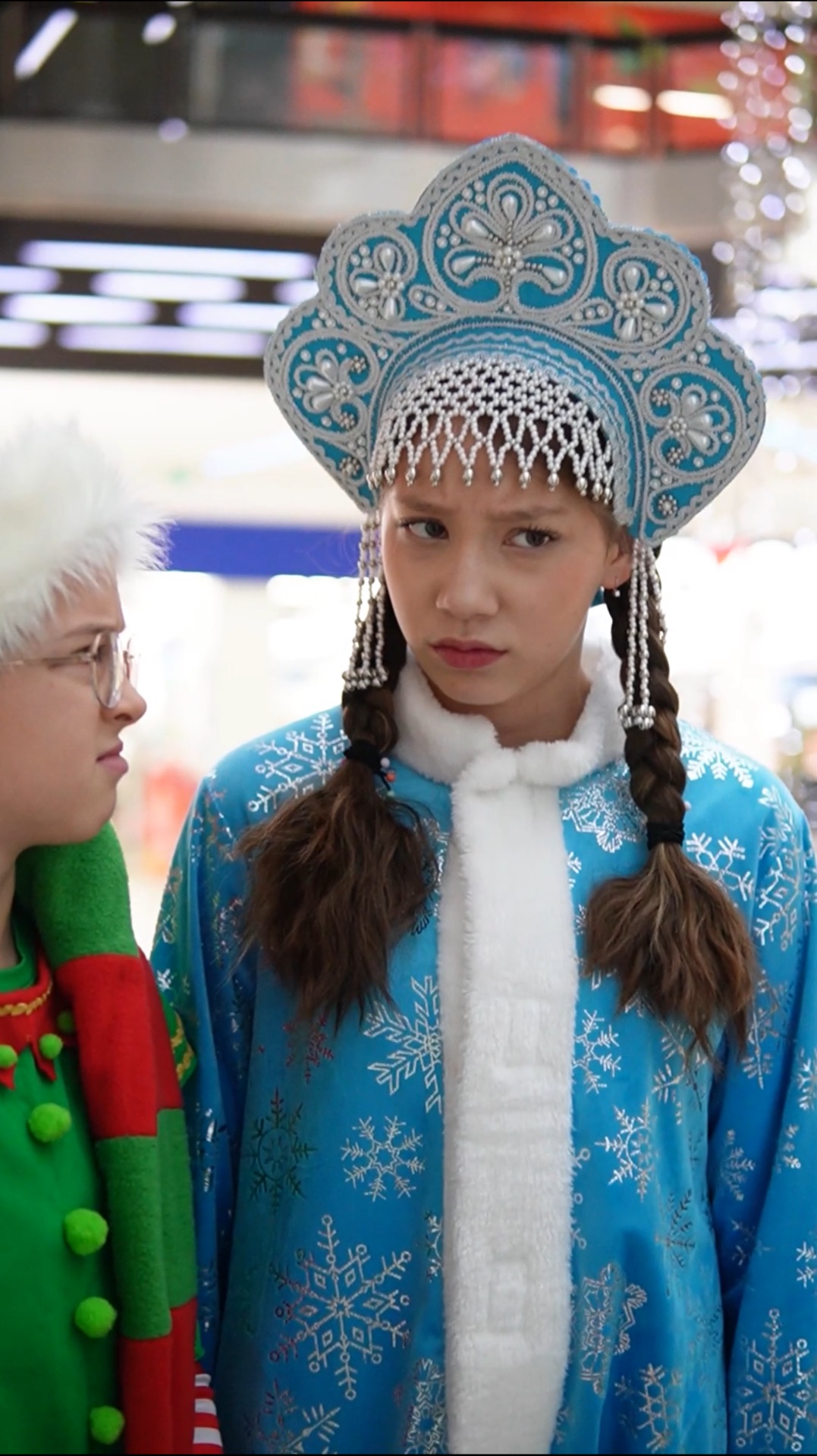 Серия 2. Новогодняя история. 2 сезон. ❄️подпишись на мой ТГ: НАМБЕР УАН - ВИКА ЧЖАН смотреть онлайн