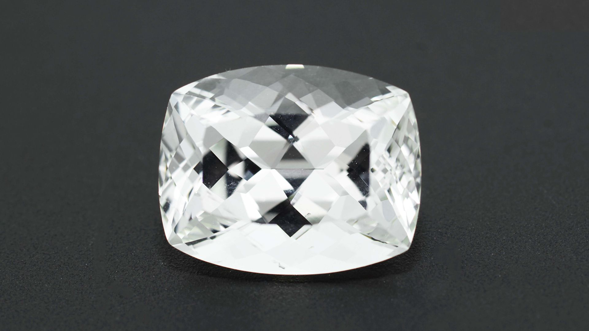 Данбурит 10.50 карат смотреть онлайн