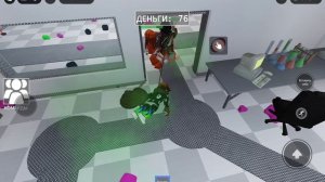 Я играю с Мишей в Roblox в Вирусная лаборатория он меня измучил своими опотами