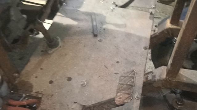 раздельные тормоза на минитрактор