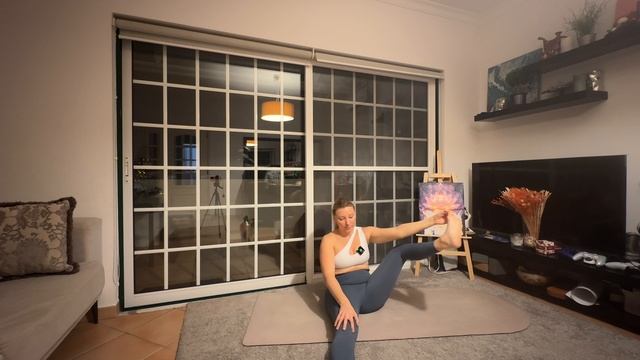 Йога для энергии смотреть онлайн