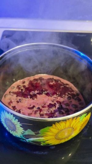 Быстрая вишнёвая настойка за 4 часа на Новый год