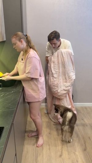 Кто лучше убирается?🫠 #морозовы #юмор #отношения #memes