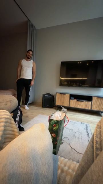 Друг захотел собаку смотреть онлайн