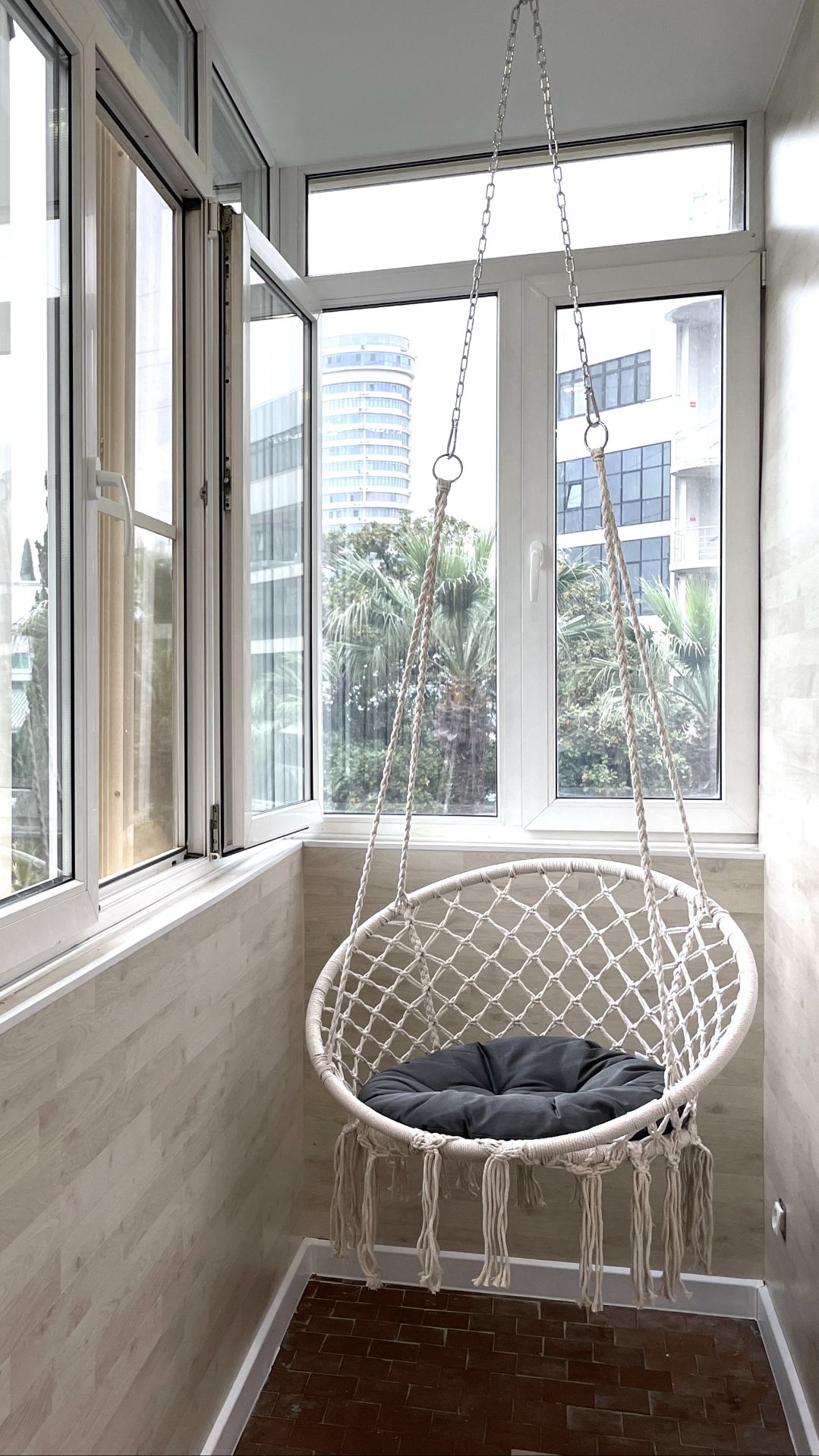 Навагинская 12