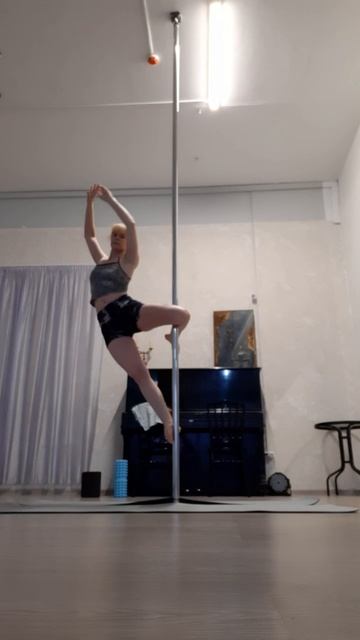 С прыжка (из серии "ПОТОМУ ЧТО МОГУ!..")