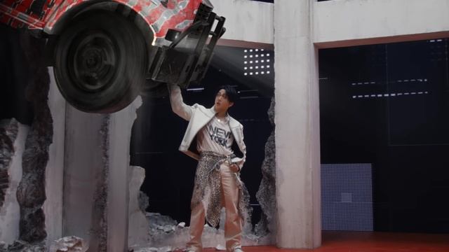 Burning’tires StrayKids m/v смотреть онлайн