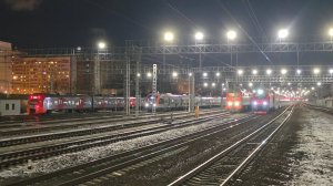 ночное Кусково | ЭП20-012 с опаздывающим 63-им из Самары