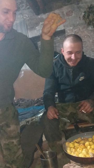 ОБЕД.ВОЕННЫЙ ЮМОР