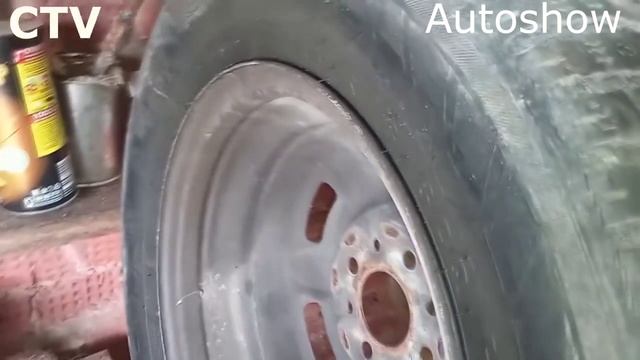 Как перебортировать колесо в гараже смотреть онлайн