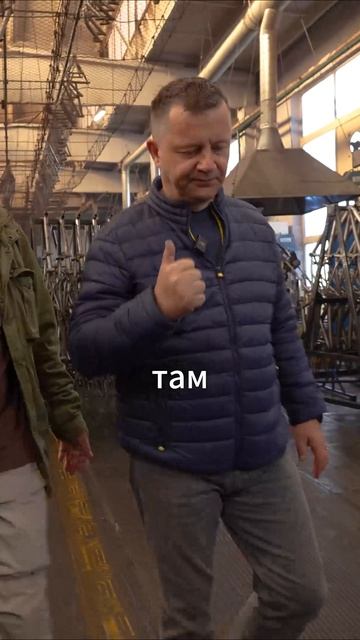 Алюминиевые рамы никто не делает в РФ, поэтому их возят из Китая...