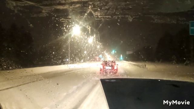 Снежок на дороге!!! смотреть онлайн