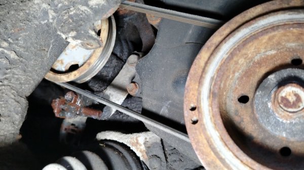 Как поменять ремень ГУРА Toyota двигатель 3S-GE