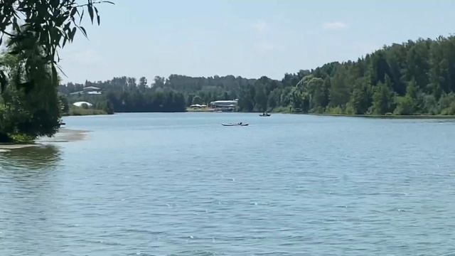 В выходные на речку, и все, и точка! смотреть онлайн