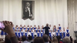 Виктор Лебедев , слова Л.Куклина «Про нас с тобой». Младший общий хор