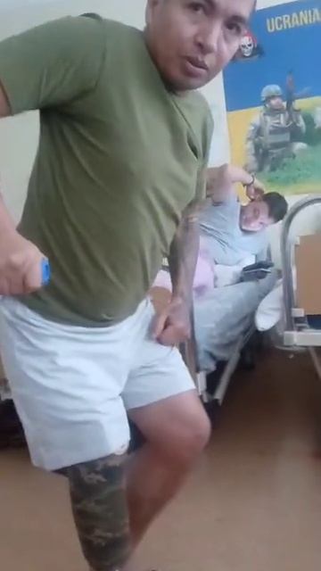 этот минипиг хохлятский наемник. смотреть онлайн