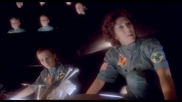 Эйнштейн была женщиной! Новые амазонки (1983 г.) Отрывок из фильма