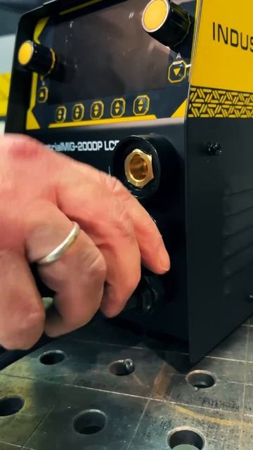 КЕДР IndustrialMIG-200DP LCD