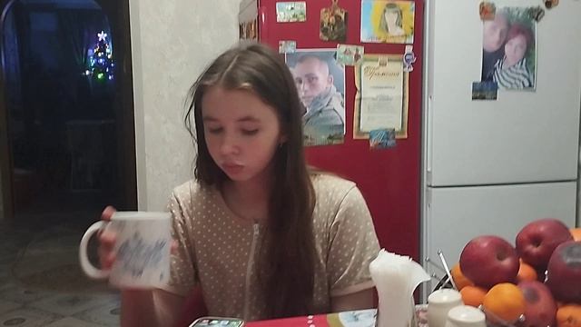 Чуть не замёрзли в холодном доме смотреть онлайн