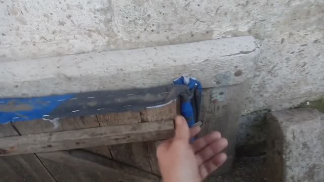 Утепление люка в курятник мороз щеколда своими руками