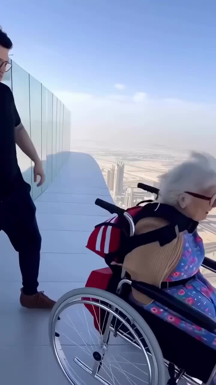 Веселье нaпоследок 😂😂 смотреть онлайн