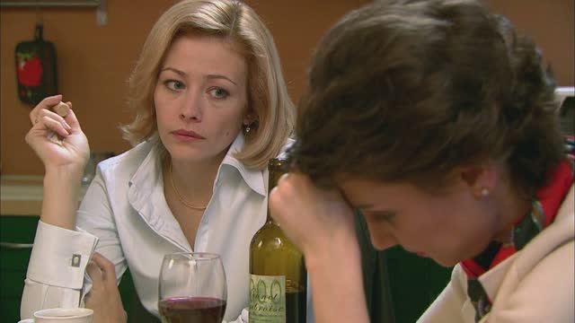 ТАКАЯ ОБЫЧНАЯ ЖИЗНЬ - 11 серия смотреть онлайн