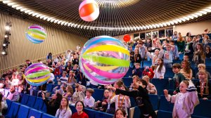 Спектакль Alice in Wonderland в школе Летово.