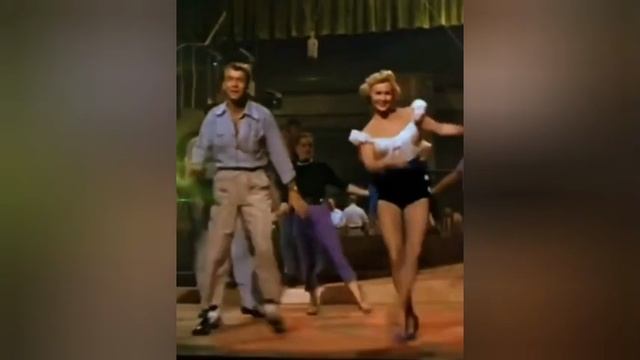 Айгор( музыка и голос SunoAi,автор стихов Игорь Антонов)- Девочка,танцуй смотреть онлайн