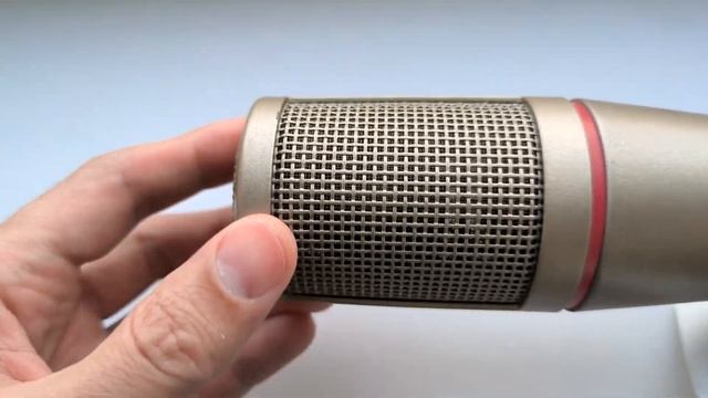 микрофон AKG
