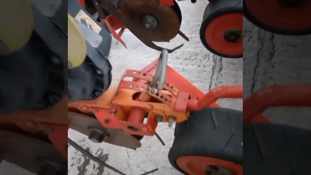 Сеялка пропашная TCM 4150А