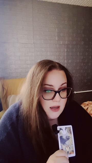 Лица у них были одинаковые... смотреть онлайн