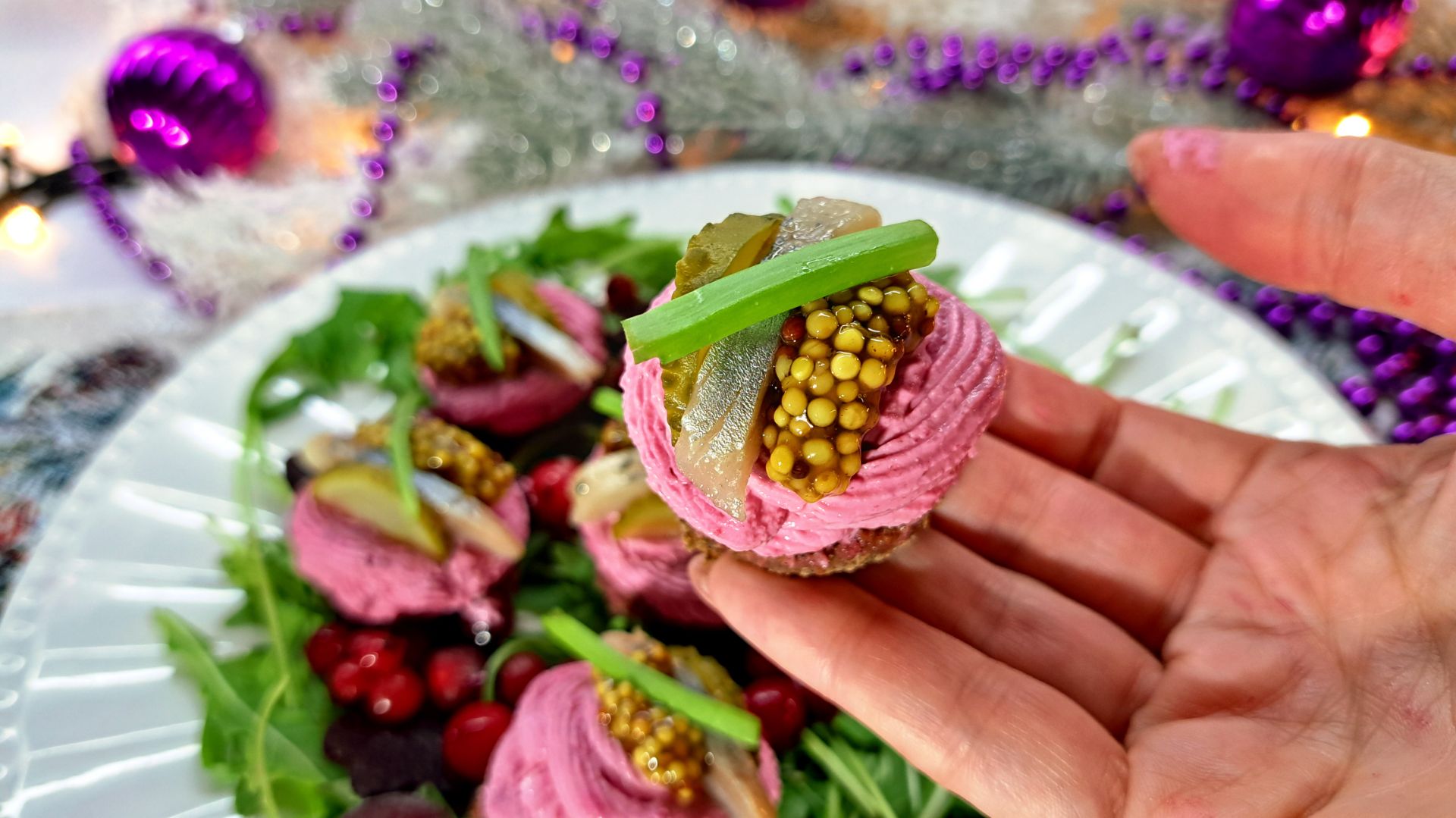 6 рецептов для новогоднего стола! Горячее, бутерброды с запечёнными перцами,2 салата, закуски! смотреть онлайн