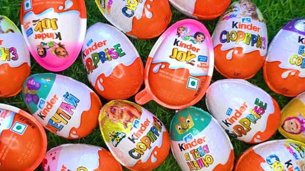 Киндер ASMR. Особенная игрушка в одном из сюрпризов! Смешарики!